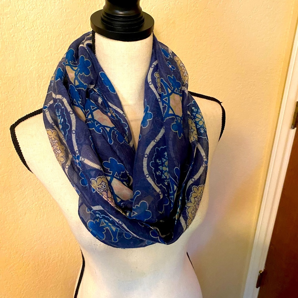 Summer Infinity Scarf